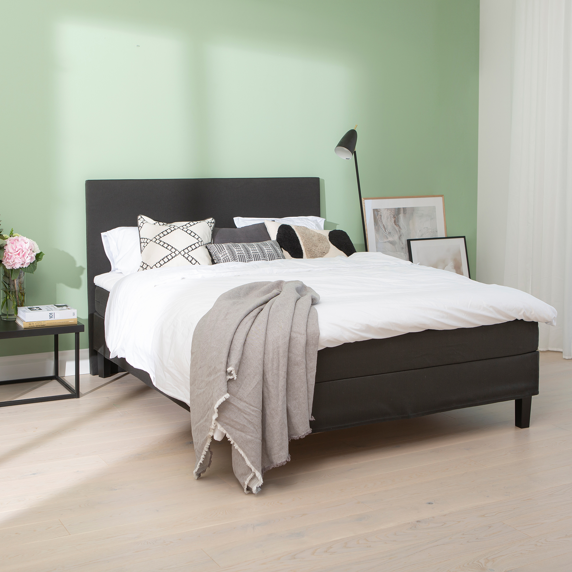 Bonnel double bed 160x200cm